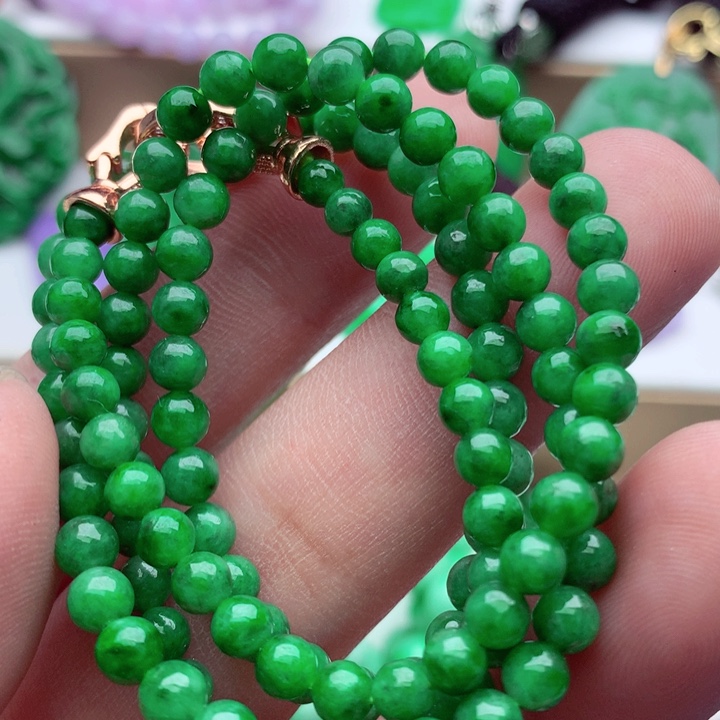 翡翠未镶嵌毛衣链