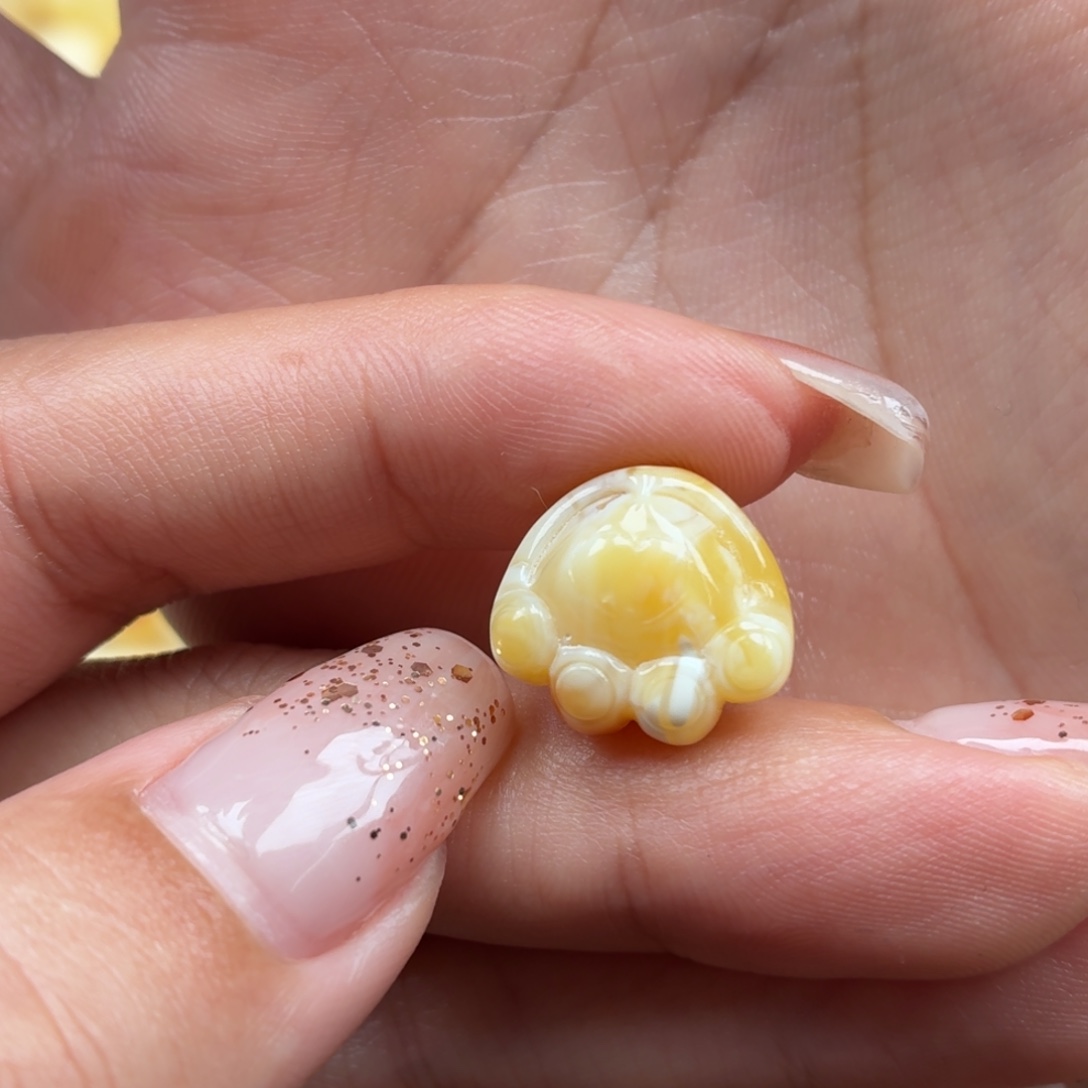 琥珀未镶嵌裸石蜜蜡