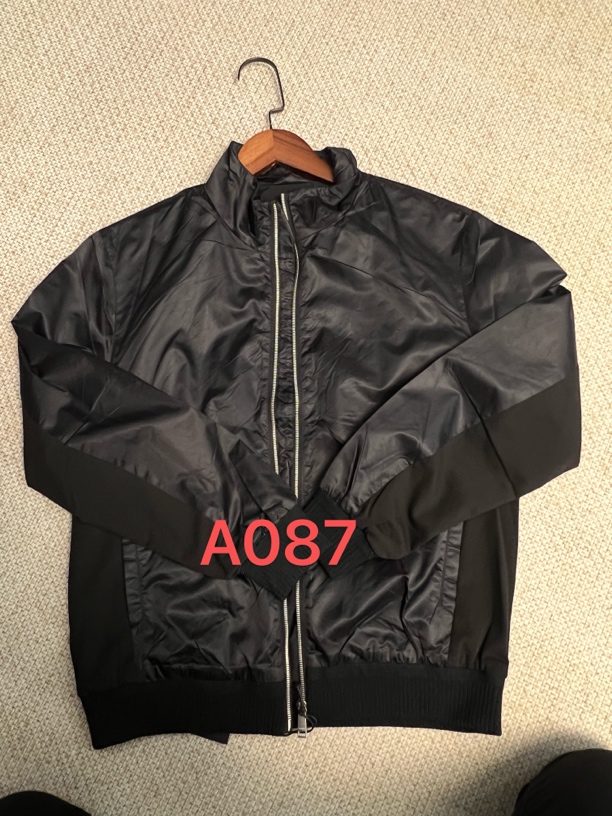 8108 老伙计杰 滑料外套