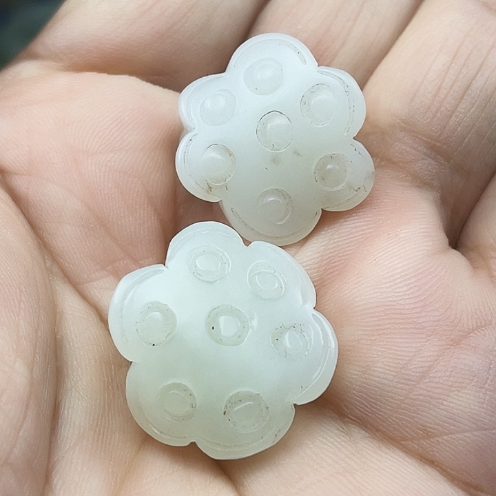 和田玉（青白玉）未镶嵌颈饰