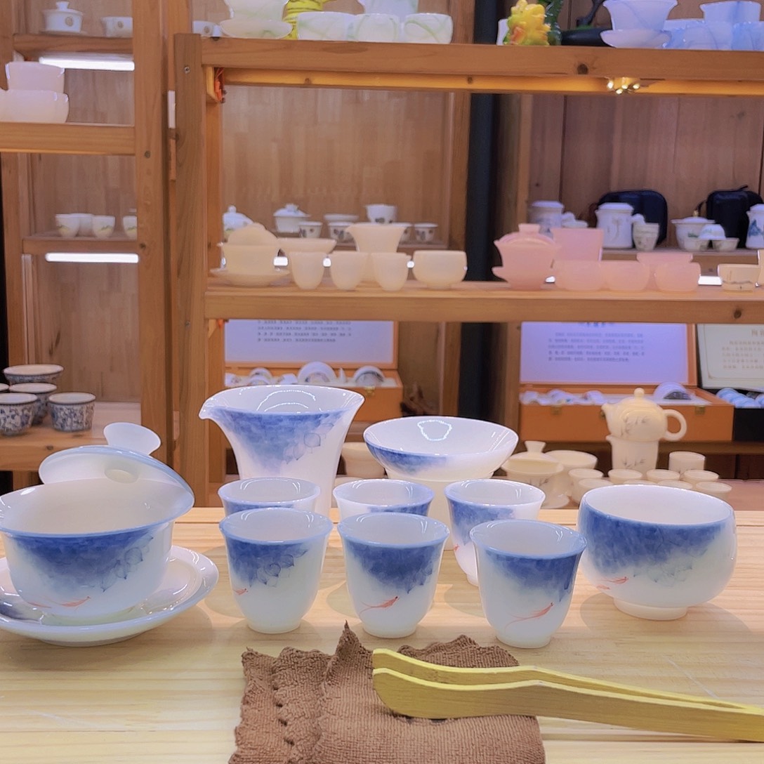 鱼跃龙门璞玉238。 