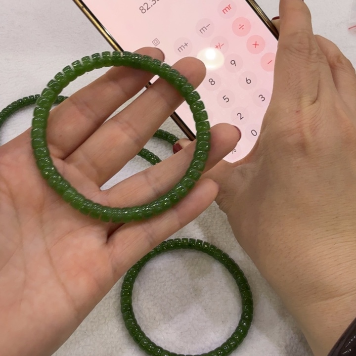 @***月和田玉（碧玉）未镶嵌手链