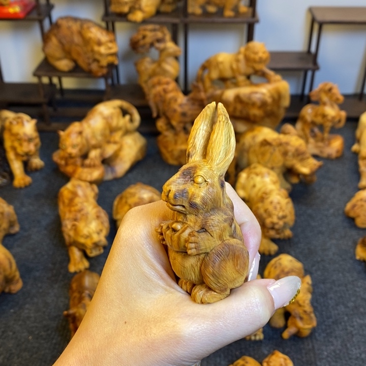 柏木静****德兔子手把件