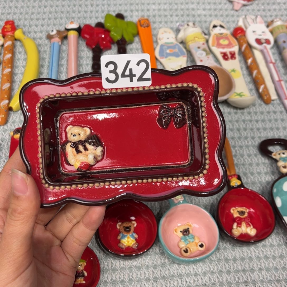 瓷片342哈哈哈哈哈哈哈