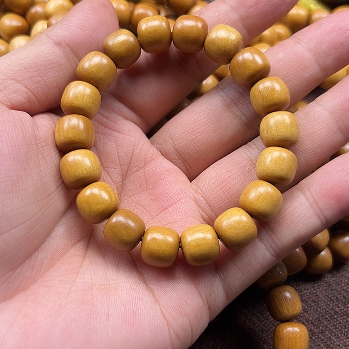 檀香木无事牌12-/：；．．