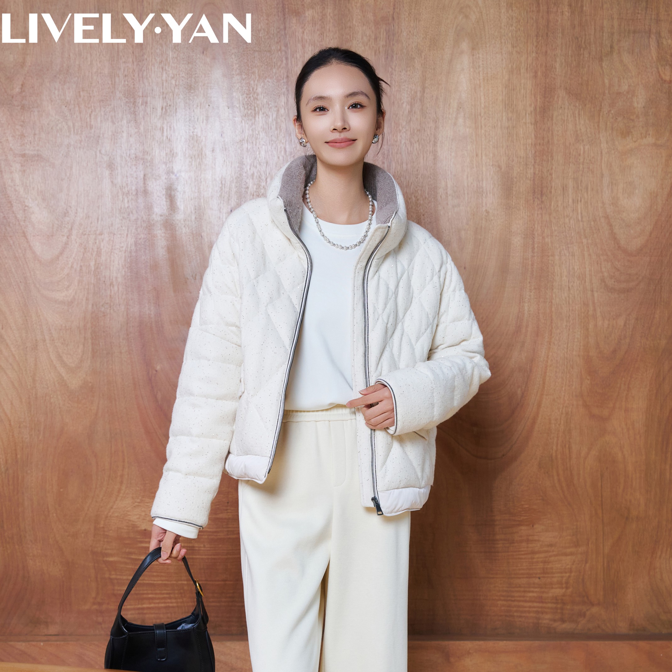 俪研【LIVELY・YAN】42352 宽松型女拉链薄款女装冬季百搭加厚