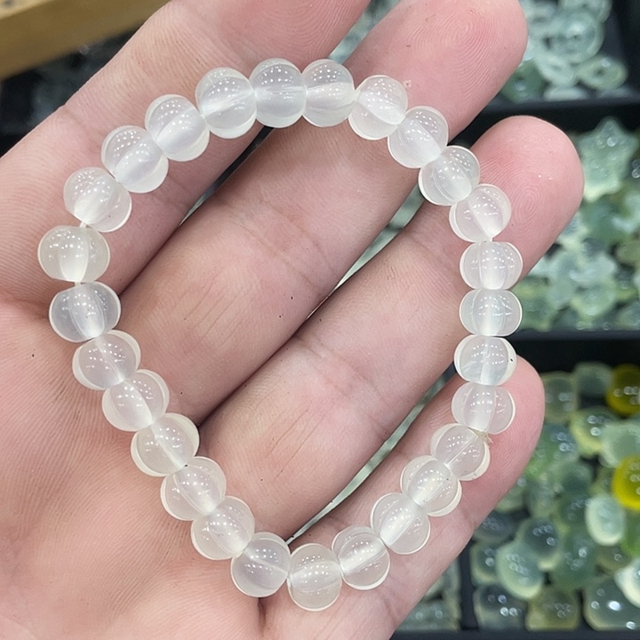 合金蛇纹石玉颈饰