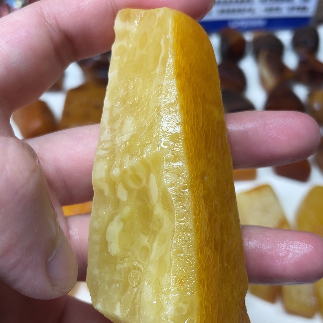 定制琥珀未镶嵌原矿琥珀