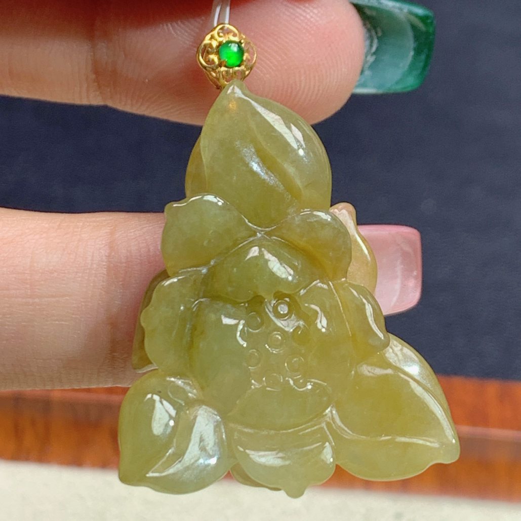 天然缅甸A货翡翠18k金黄翡特色莲花吊坠j整36裸石30.3/25.6/5.2mm