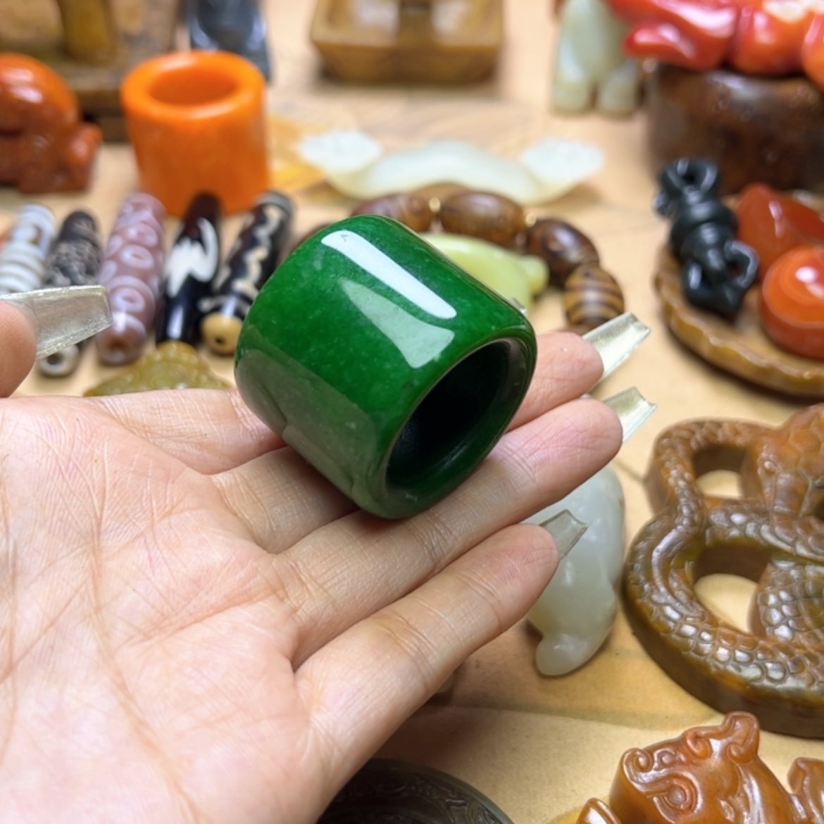 【闪购商品】蛇纹石玉颈饰未镶嵌