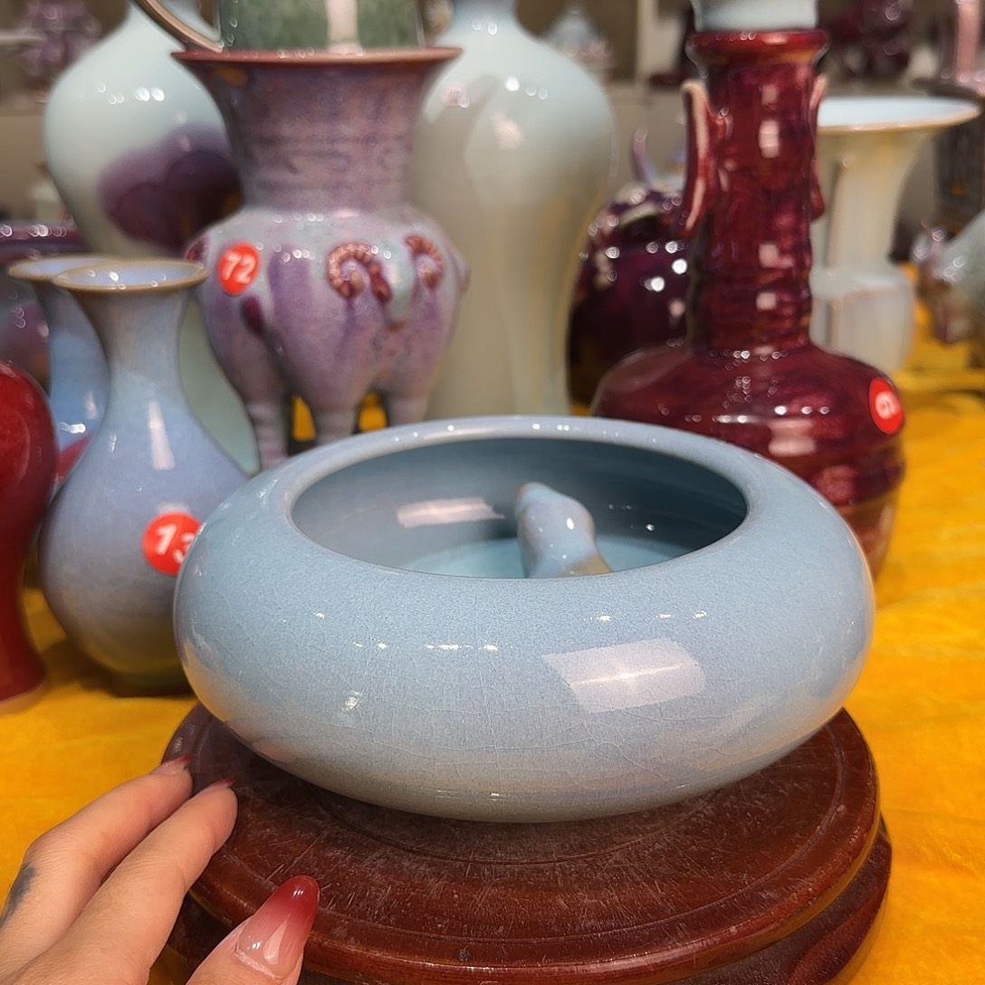 摆件瓷郑家钧窑摆件