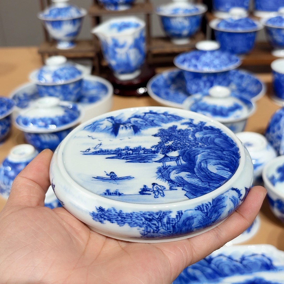 紫***¥景德镇纯手绘盖置微瑕