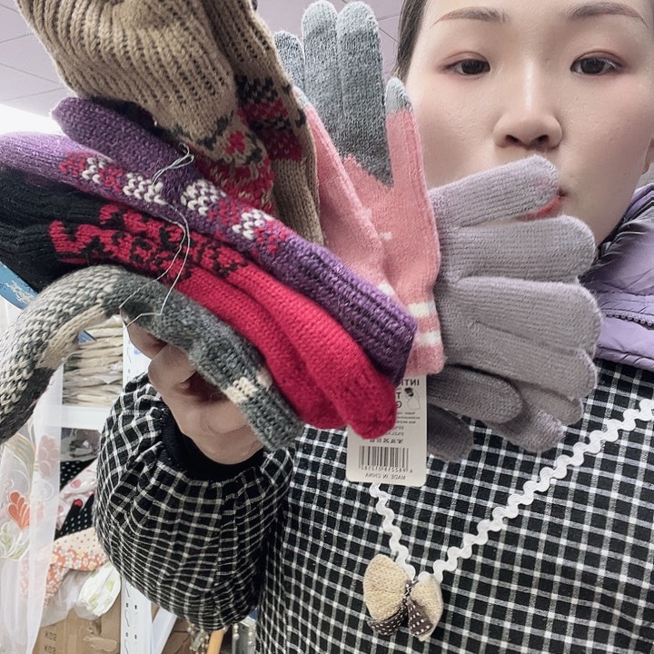 毛绒啦咯啦咯啦咯啦咯啦