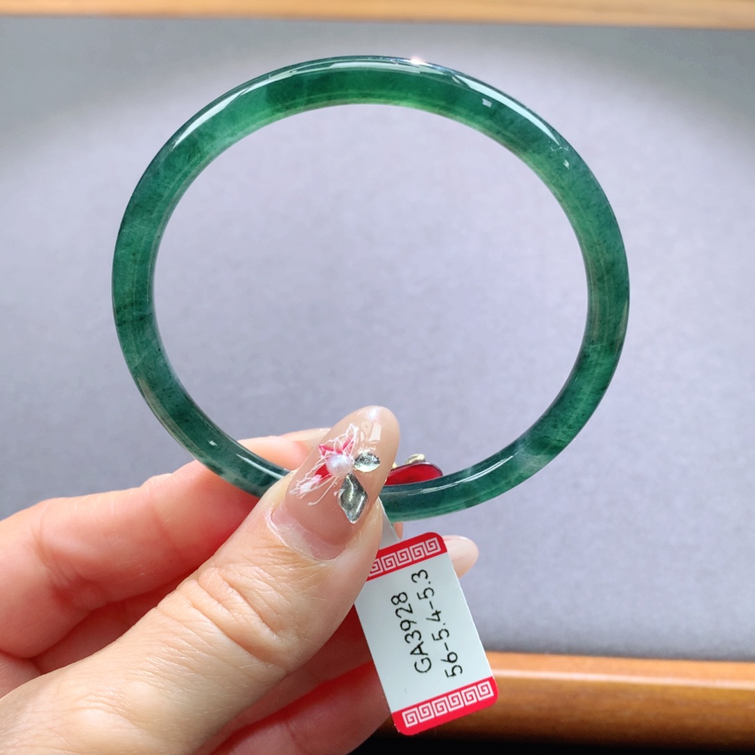 翡翠手镯未镶嵌天然翡翠手镯叮当镯