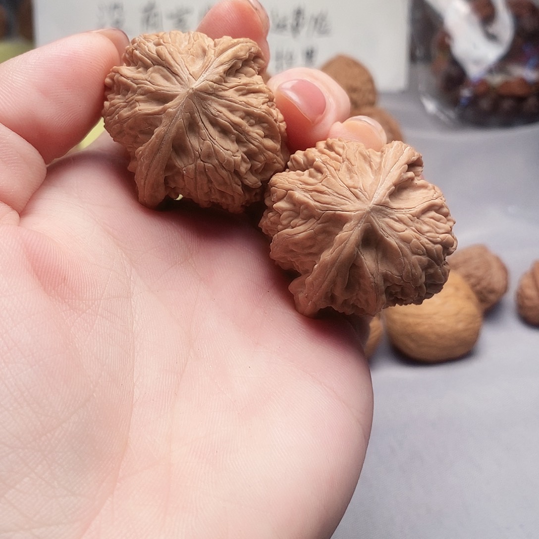 大叶紫檀（黑酸枝木类）磨盘