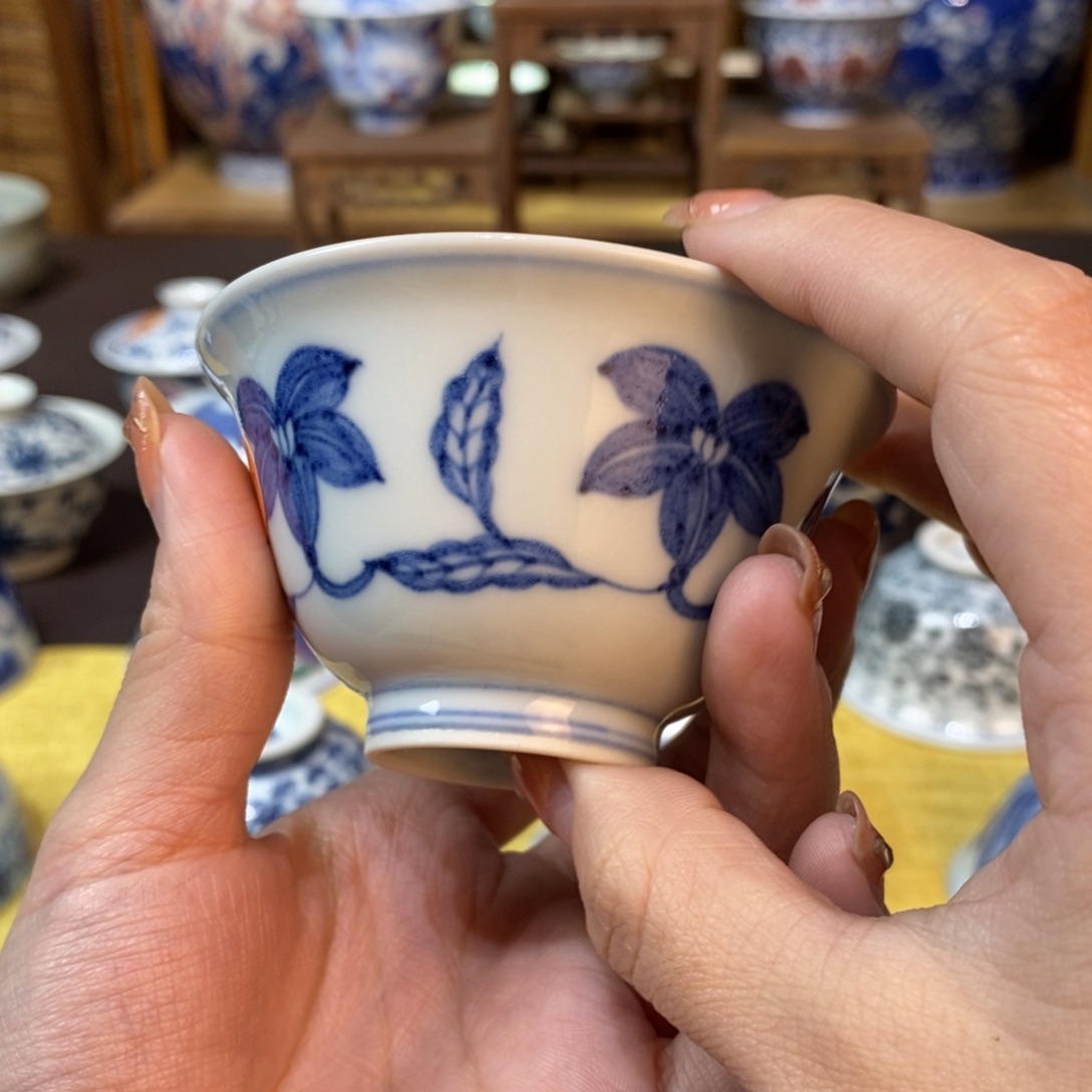 景德镇陶瓷手工手绘