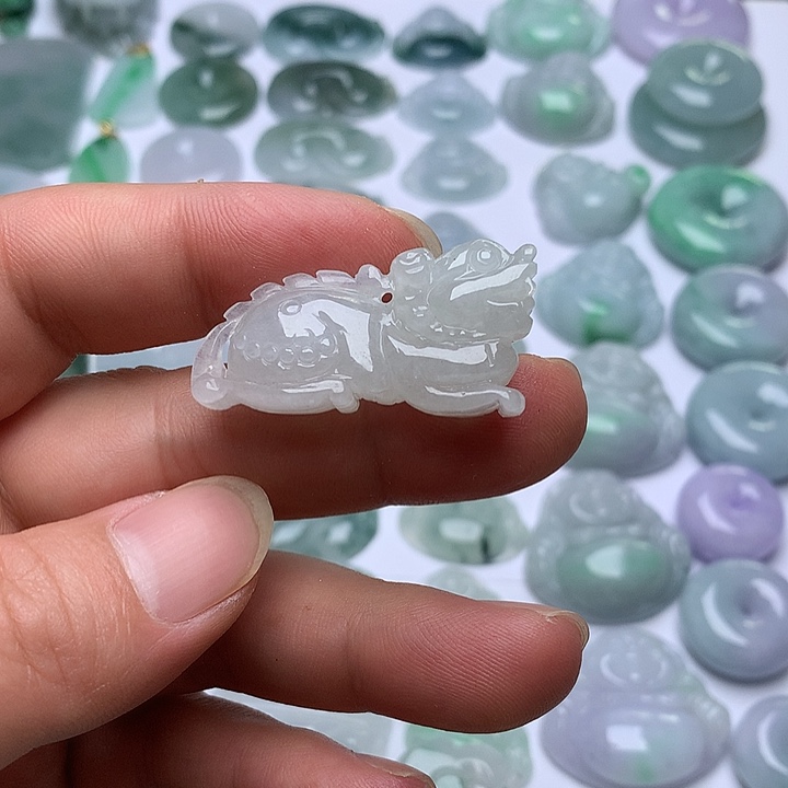 翡翠未镶嵌颈饰天然翡翠