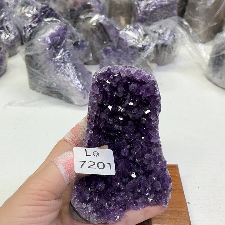 未镶嵌水晶摆件天然紫水晶