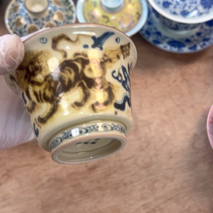 瓷片釉里金狮子马蹄盖碗全品