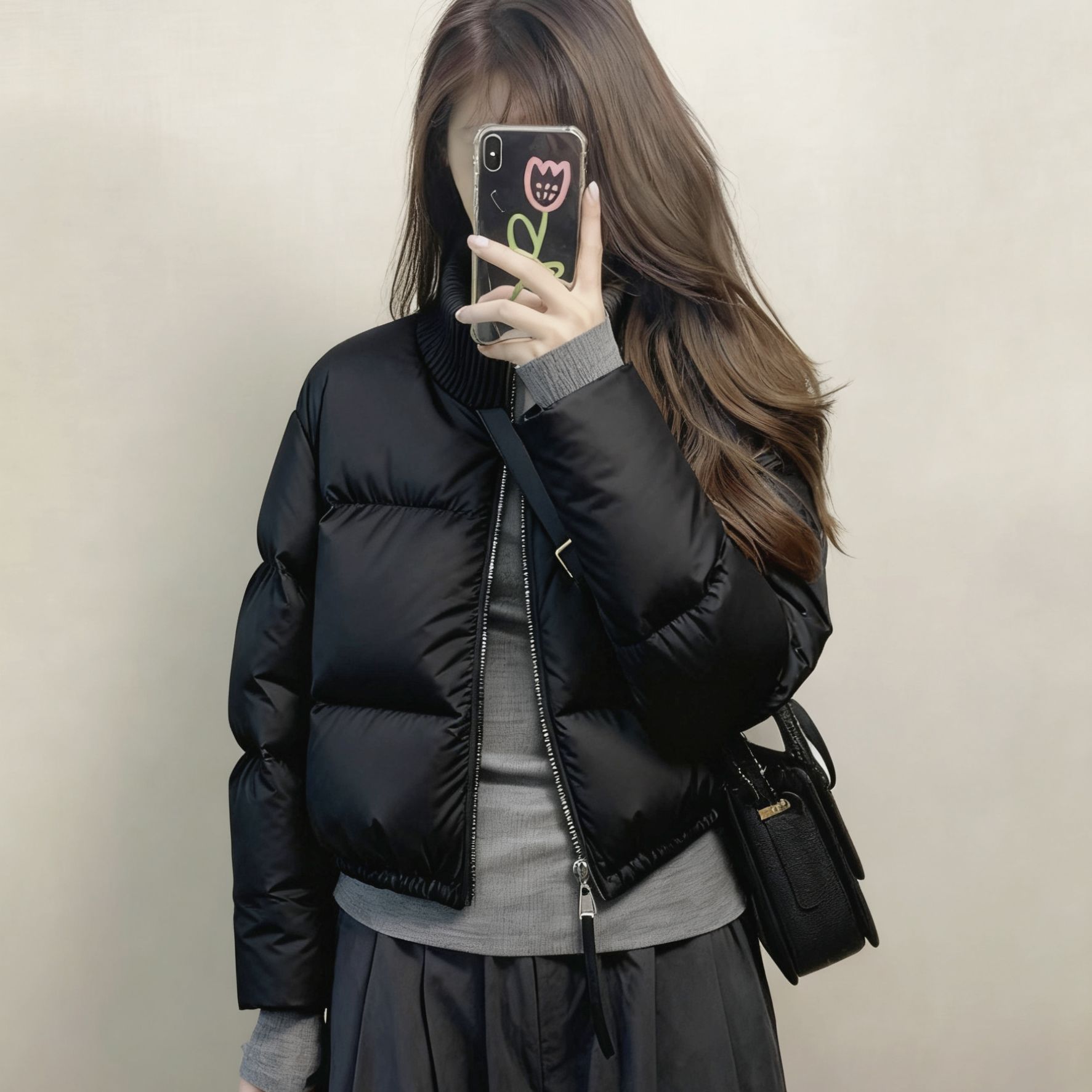 短款羽绒服女冬2025新款时尚保暖高级感小个子立领白鸭绒面包服女