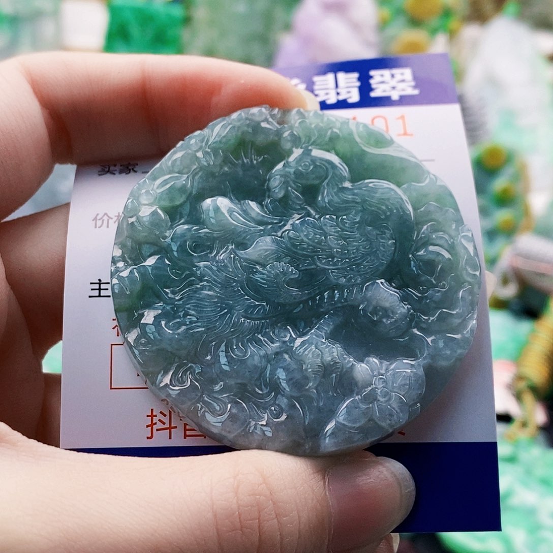 吊坠(不含链)未镶嵌翡翠