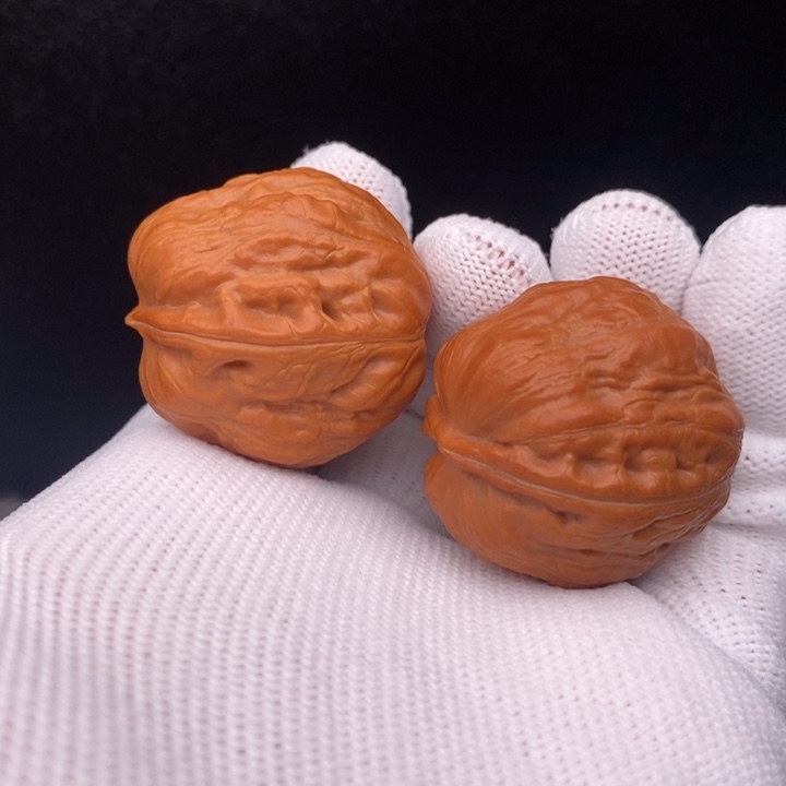 文玩核桃把件至尊蟾