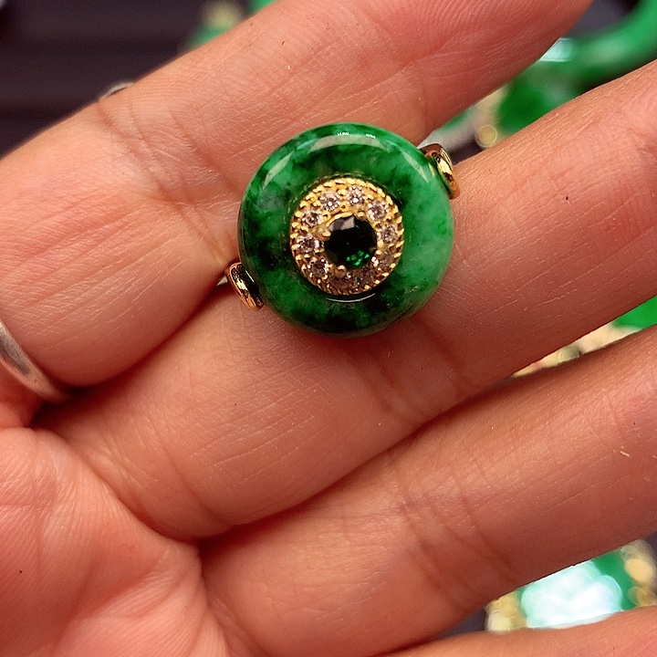 翡翠颈饰银S925镶嵌翡翠