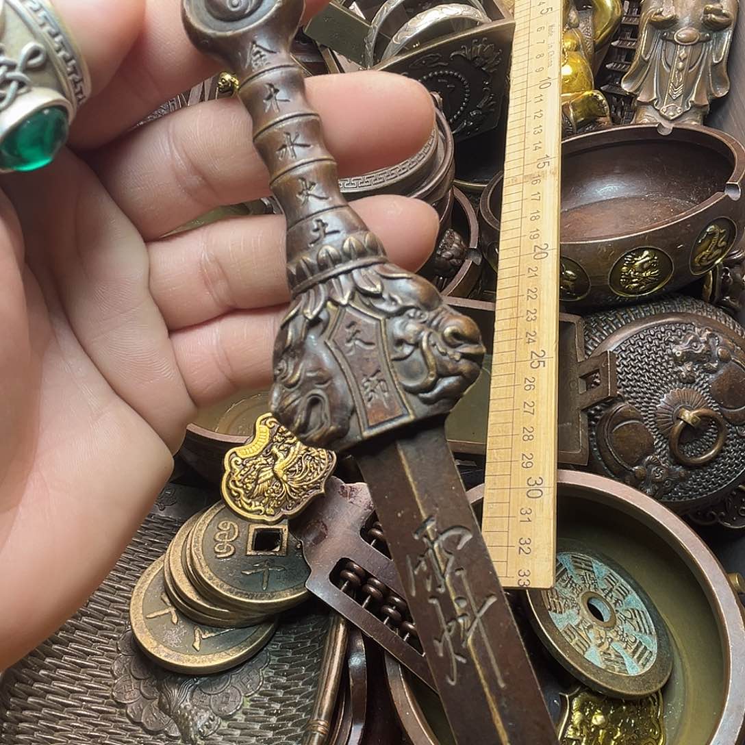 精美铜器收藏品等