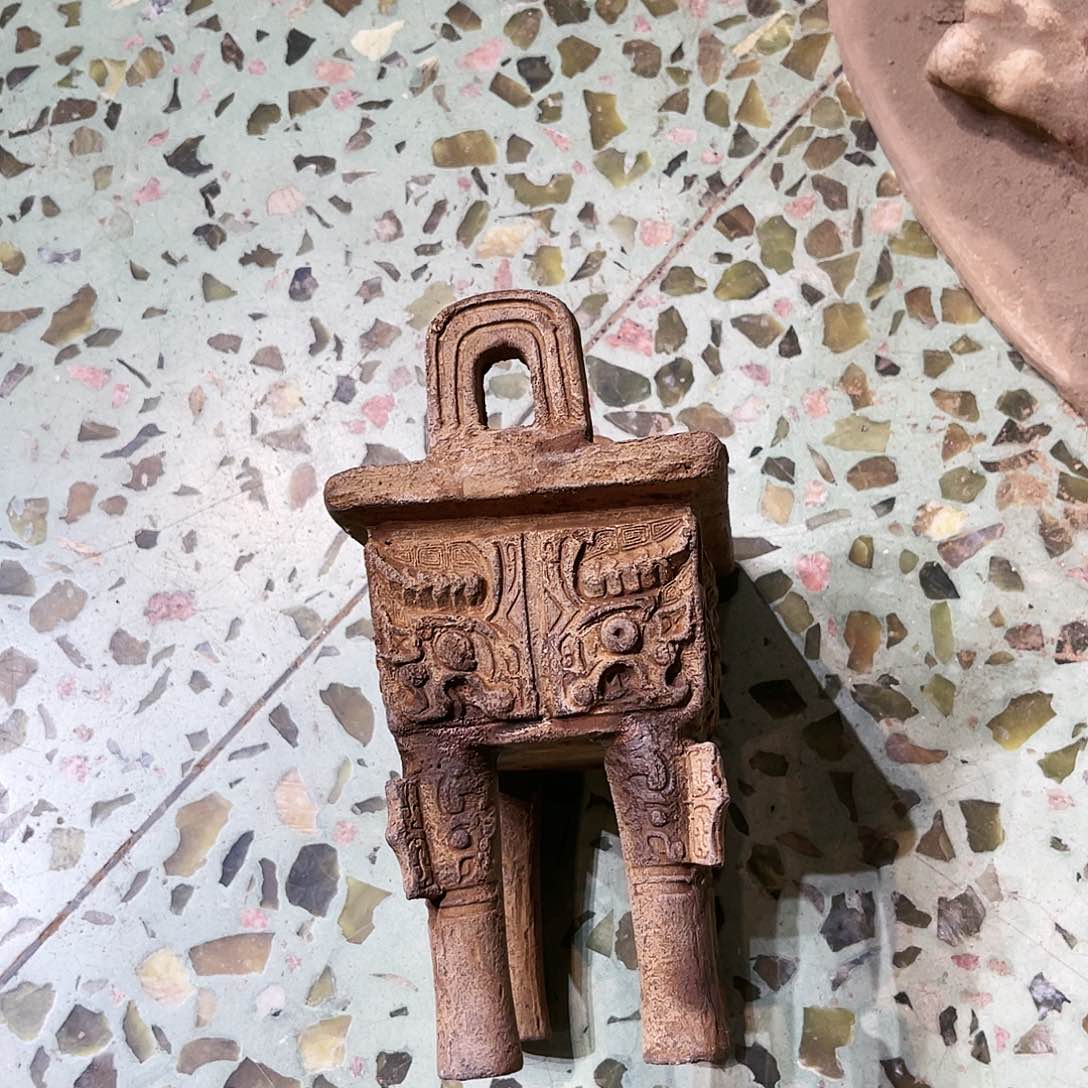 古**庄瓦当摆件茶台的一大