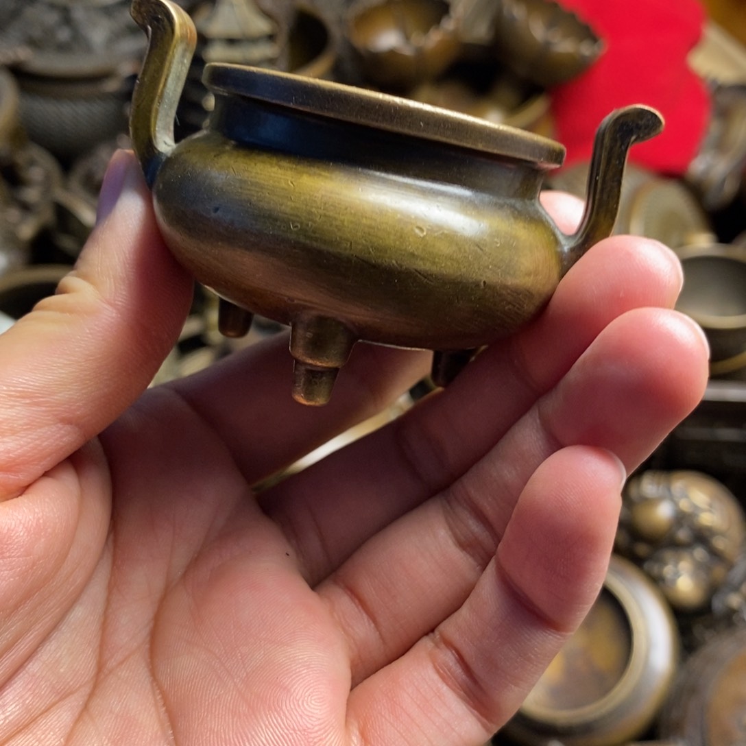 精美铜器做工精良