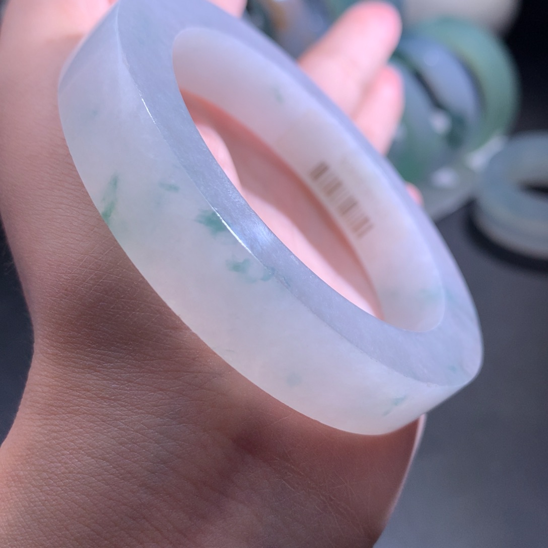 未镶嵌翡翠定制翡翠