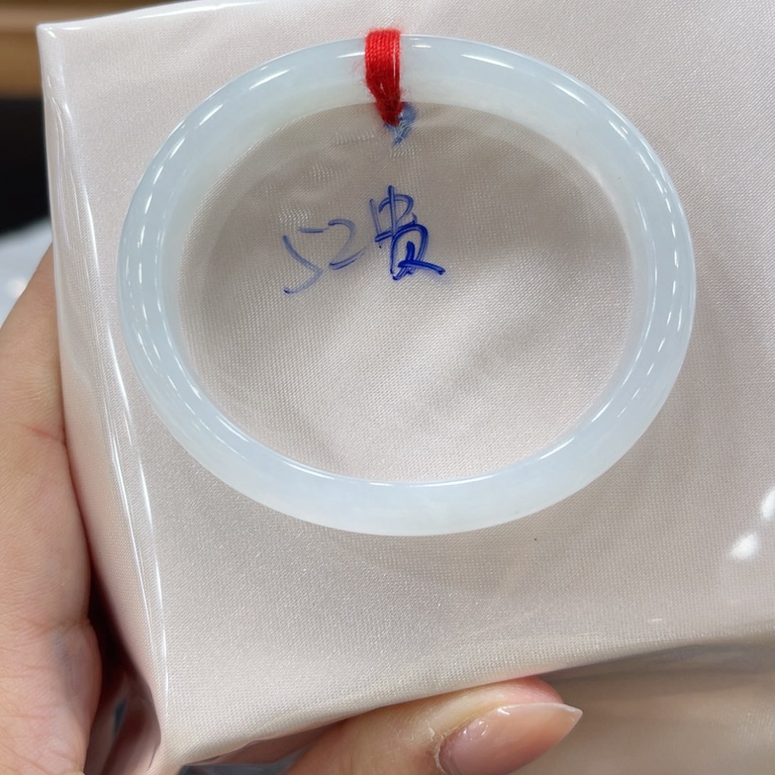 未镶嵌手镯翡翠翡翠