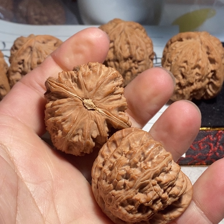 文玩核桃把件扬*核桃