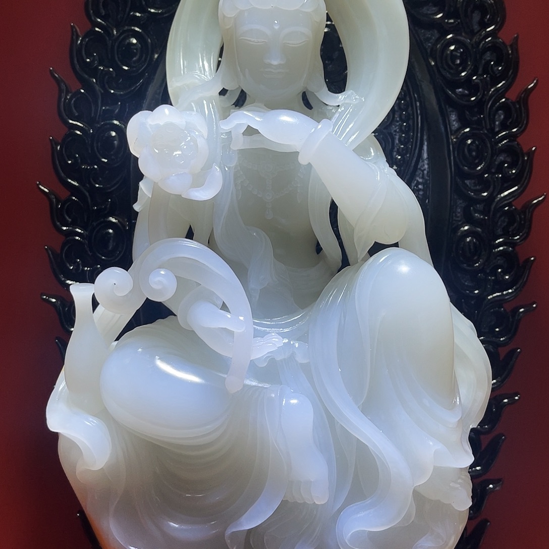 天***心和田玉未镶嵌颈饰