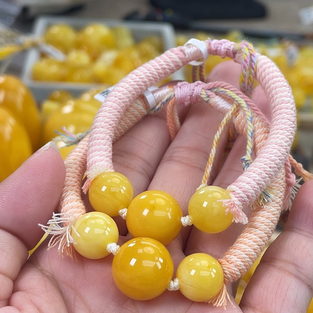 琥珀未镶嵌珠宝奇石多样性发其一h