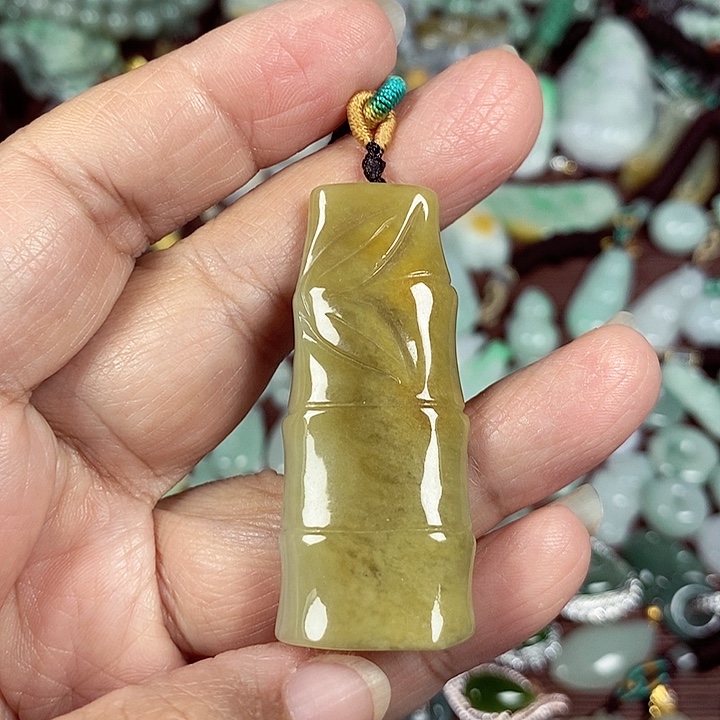 翡翠未镶嵌颈饰天然A货翡翠玉配证书