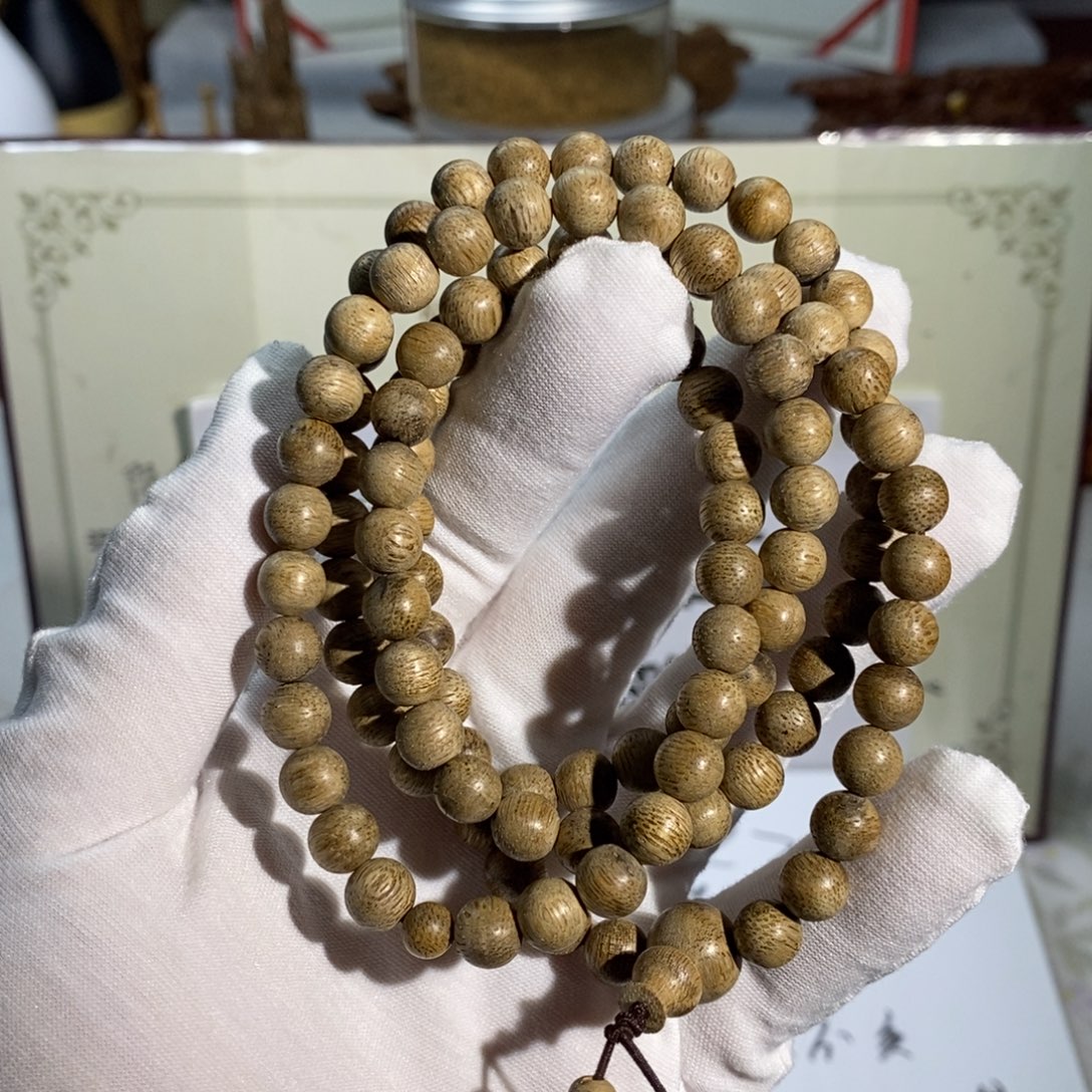 沉香手串泰国软丝 07多 13克 随机