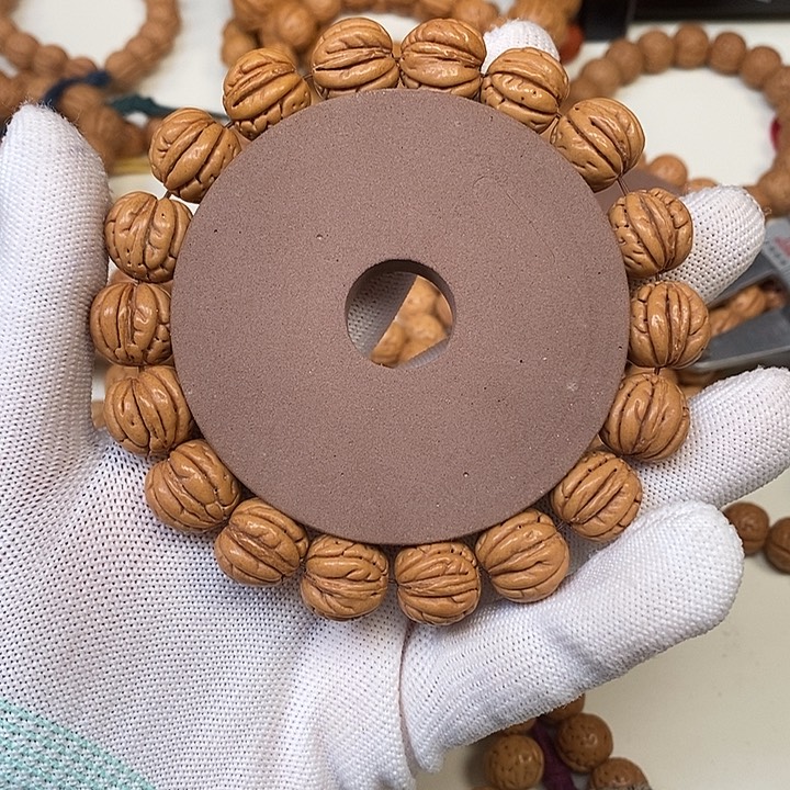 松****桃核吊坠1111111111111