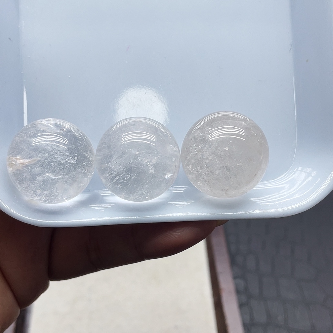 珠宝半成品水晶未镶嵌47卡2.4公分左右