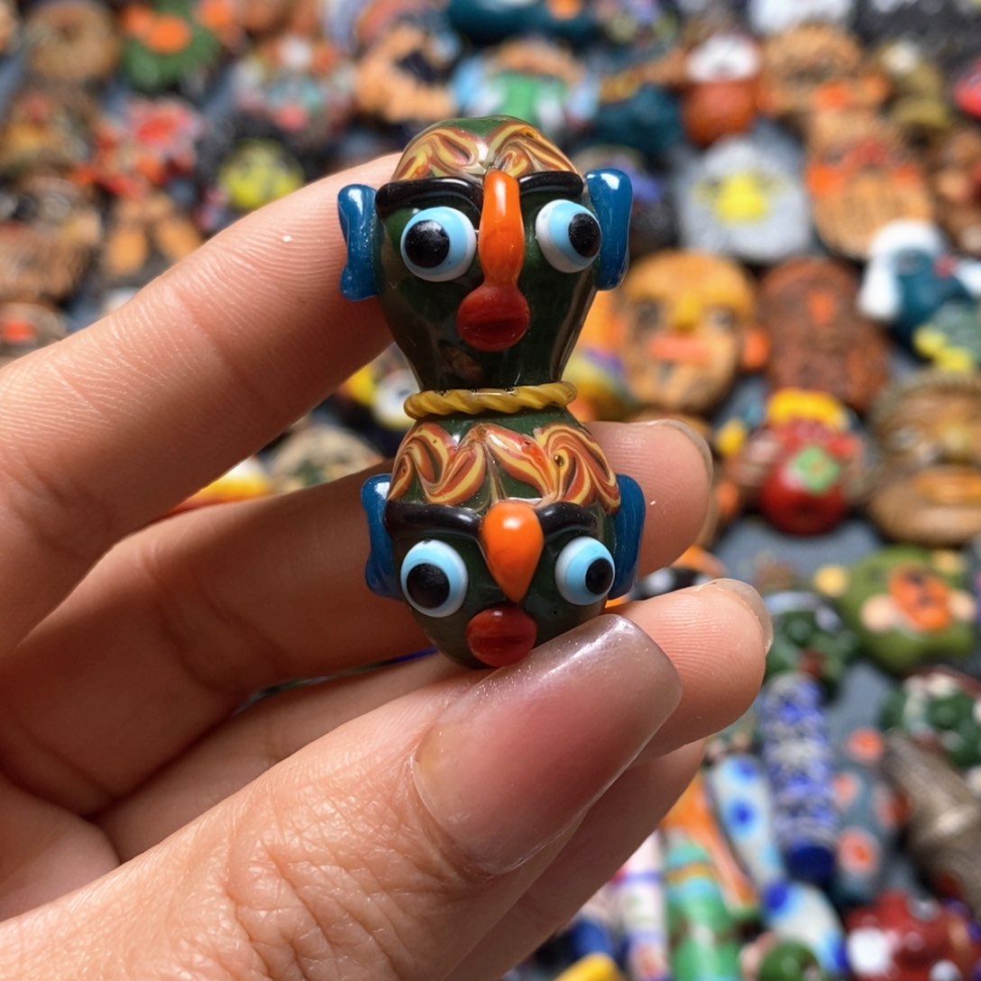 琉璃颈饰印度尼西亚双头娃