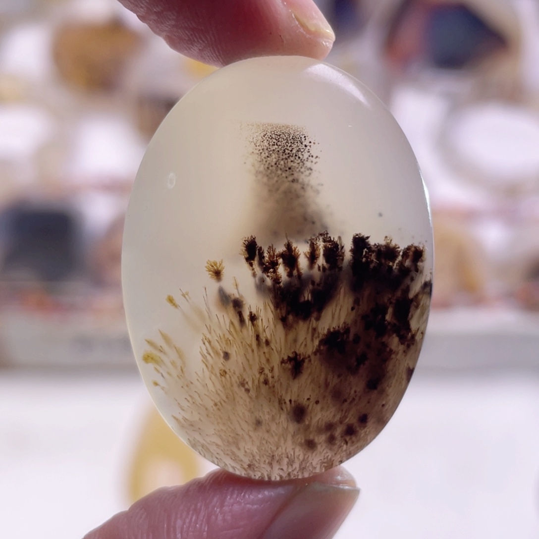 玛瑙/玉髓未镶嵌珠宝奇石