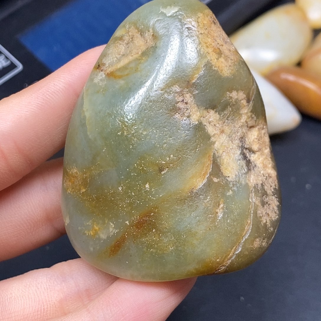 和田玉（糖玉）未镶嵌挂件