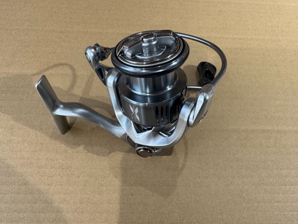 24ken武藏银竜无间隙旋入式摇臂路亚纺车轮