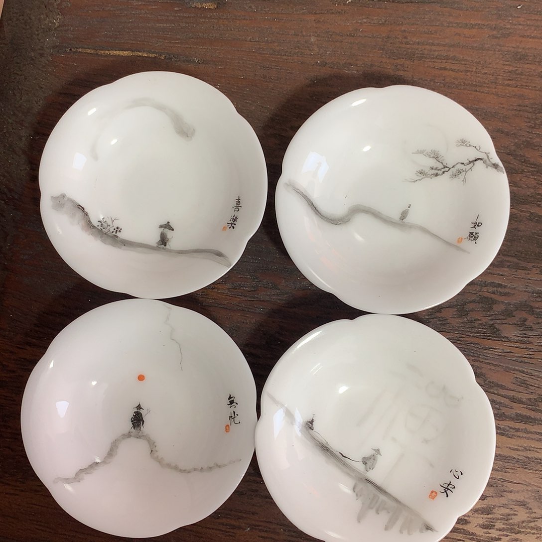 冰种手绘花边杯垫