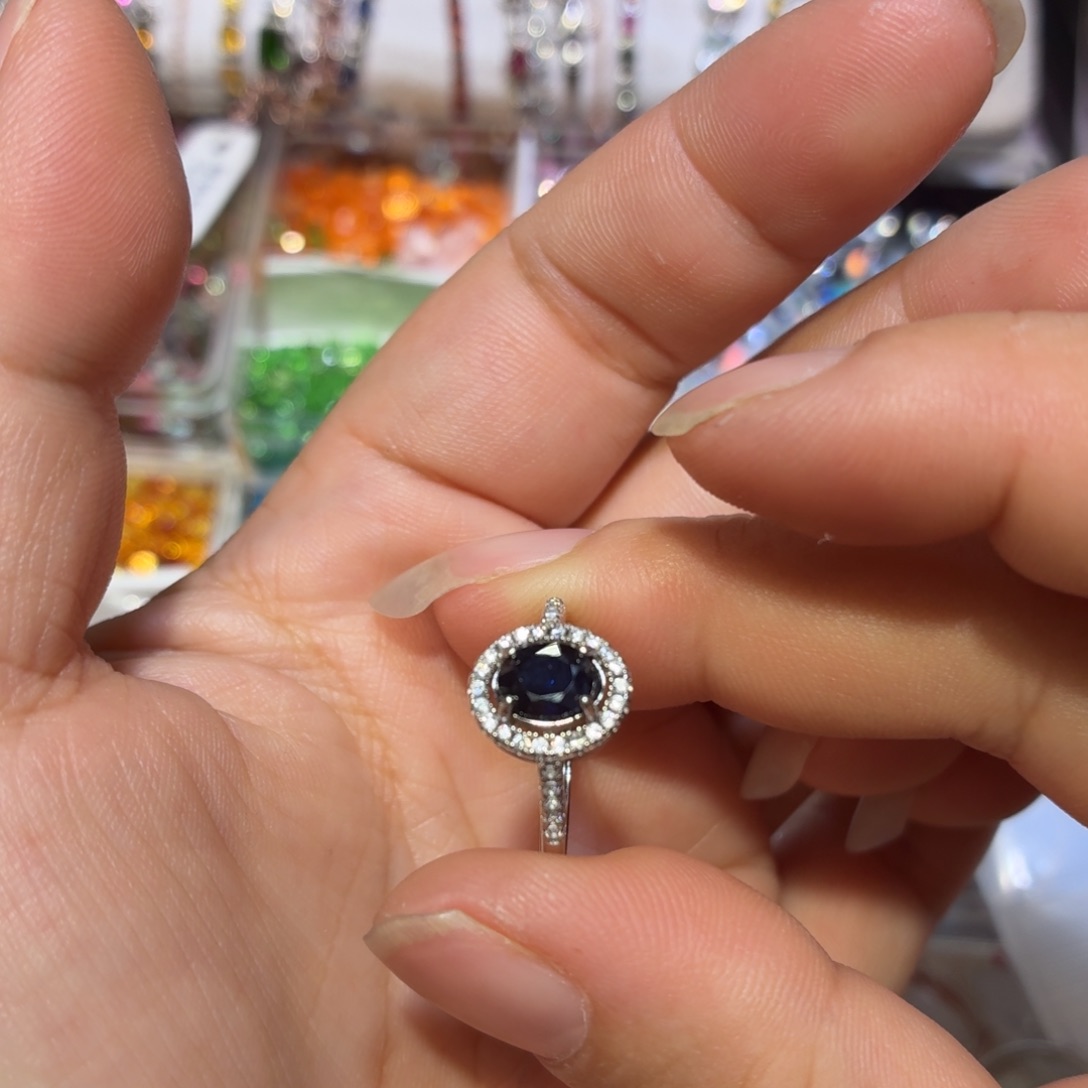 蓝宝石银S925镶嵌戒指