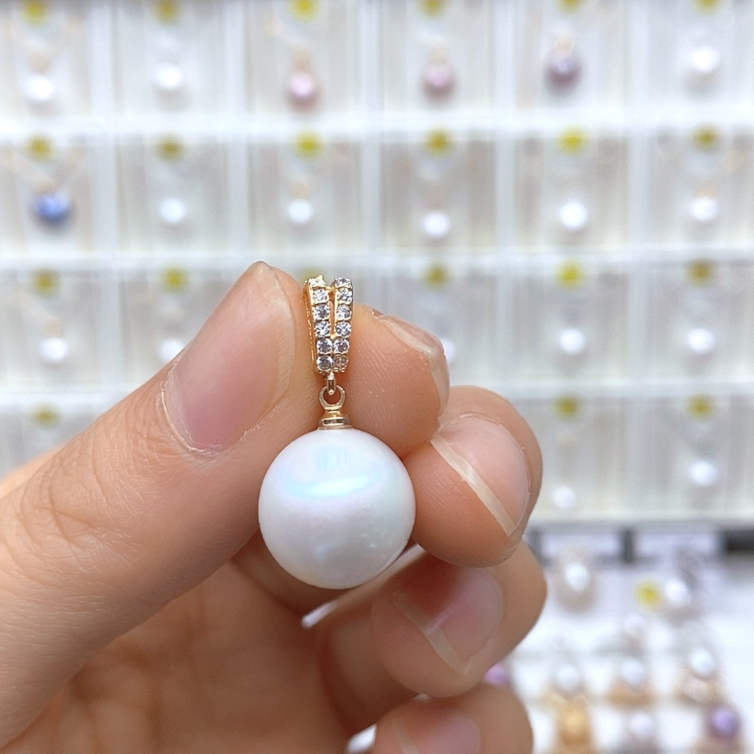 淡水珍珠合金颈饰