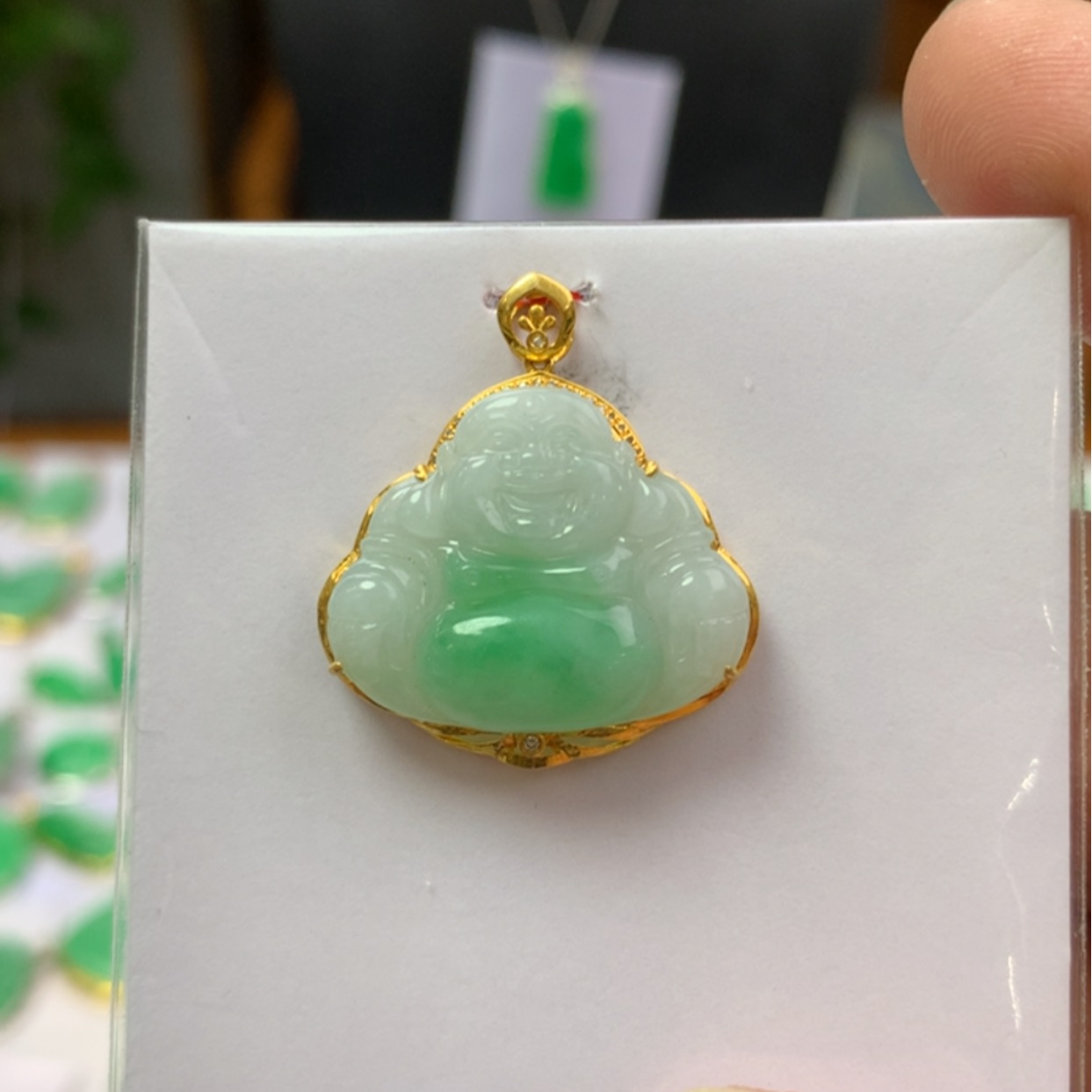 【闪购商品】翡翠颈饰18K金镶嵌翡翠