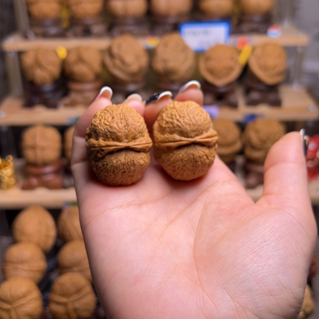 把件桃核小宝石H6、34……