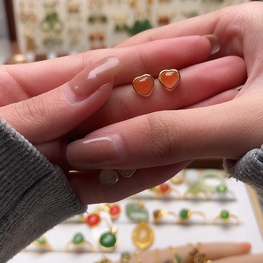 和田玉银S925镀金镶嵌耳饰