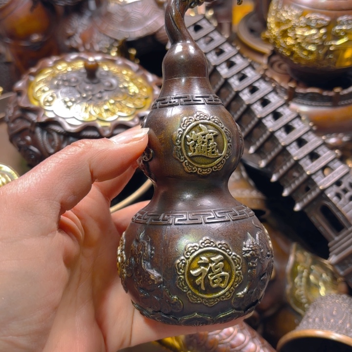 铜器摆件收收藏藏